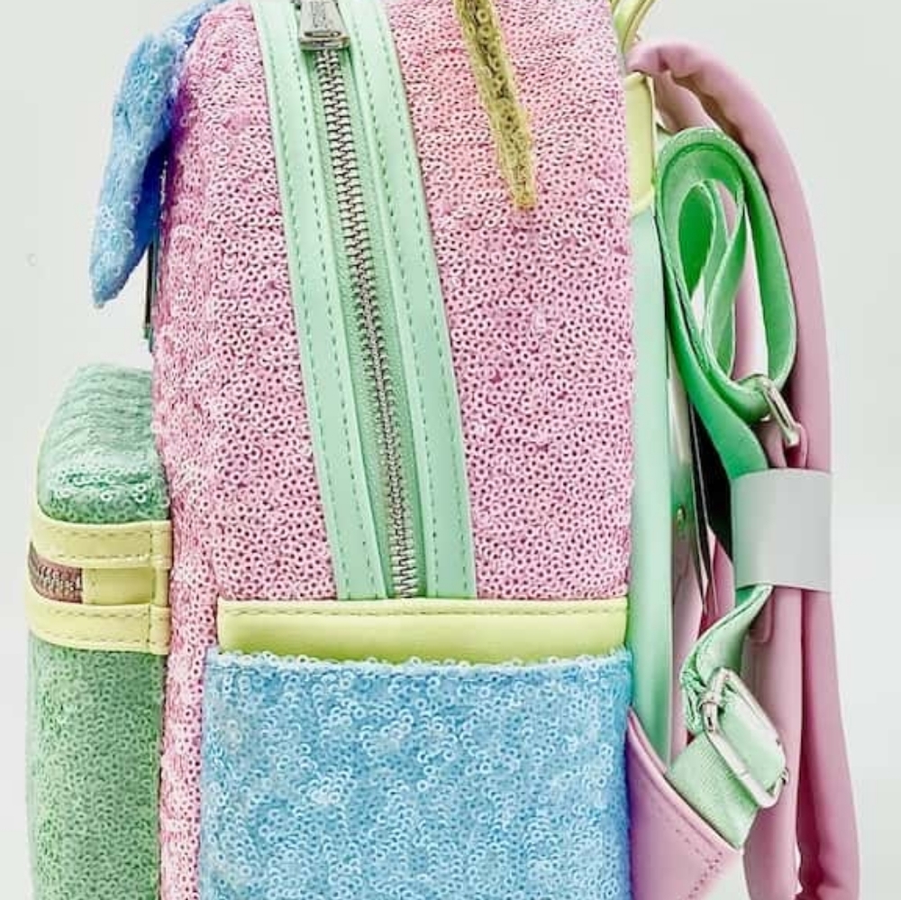 NWT Disney Loungefly Limited Edition Exclusive - Minnie Pastel Sequin Backpack - Picture 3 of 14